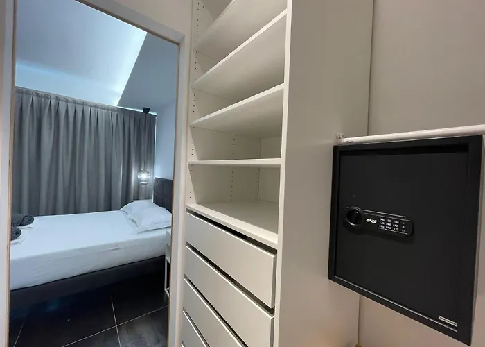 Luxury * باردولينو